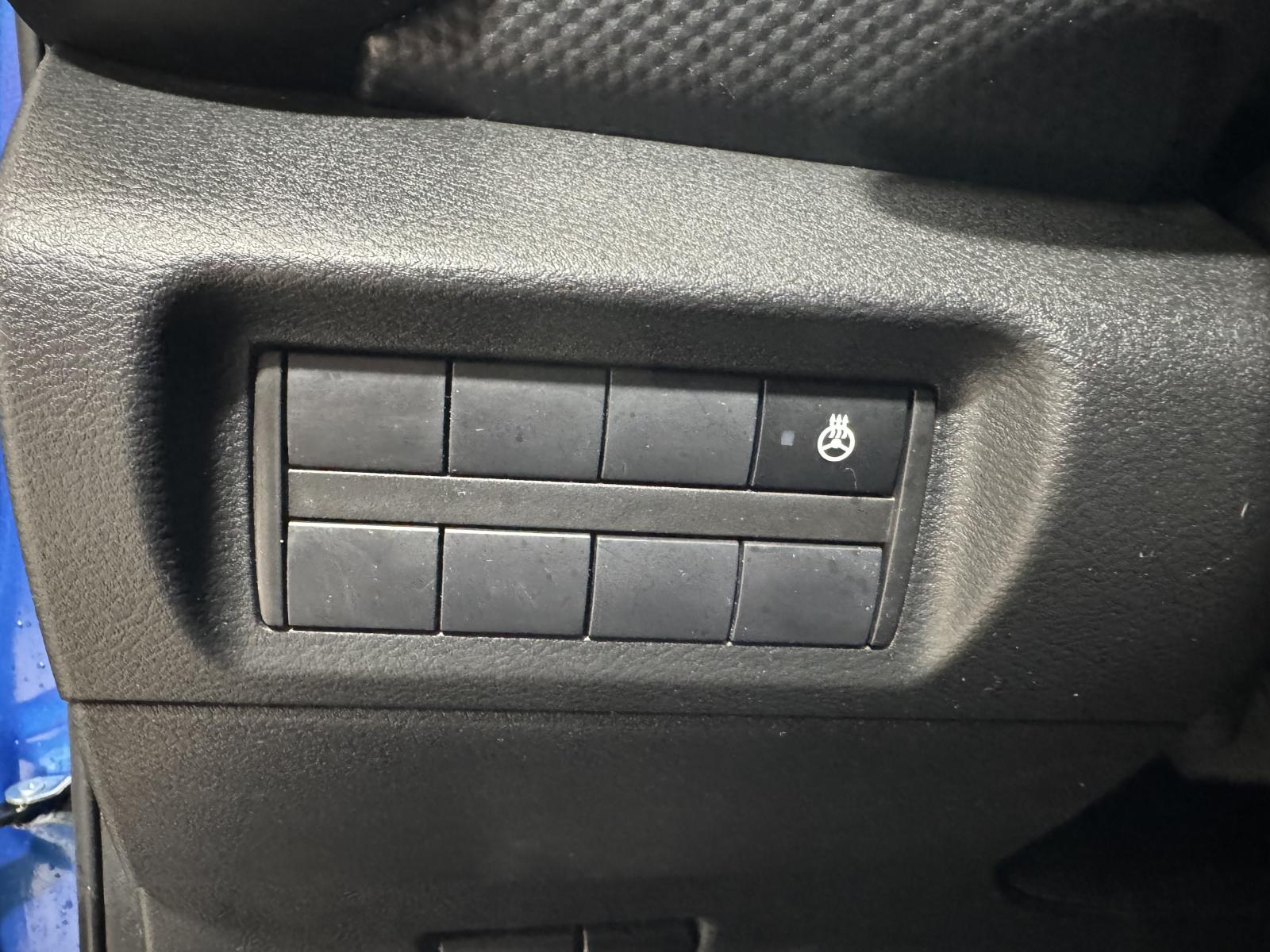 Image 17 Nissan Kicks SV 2024