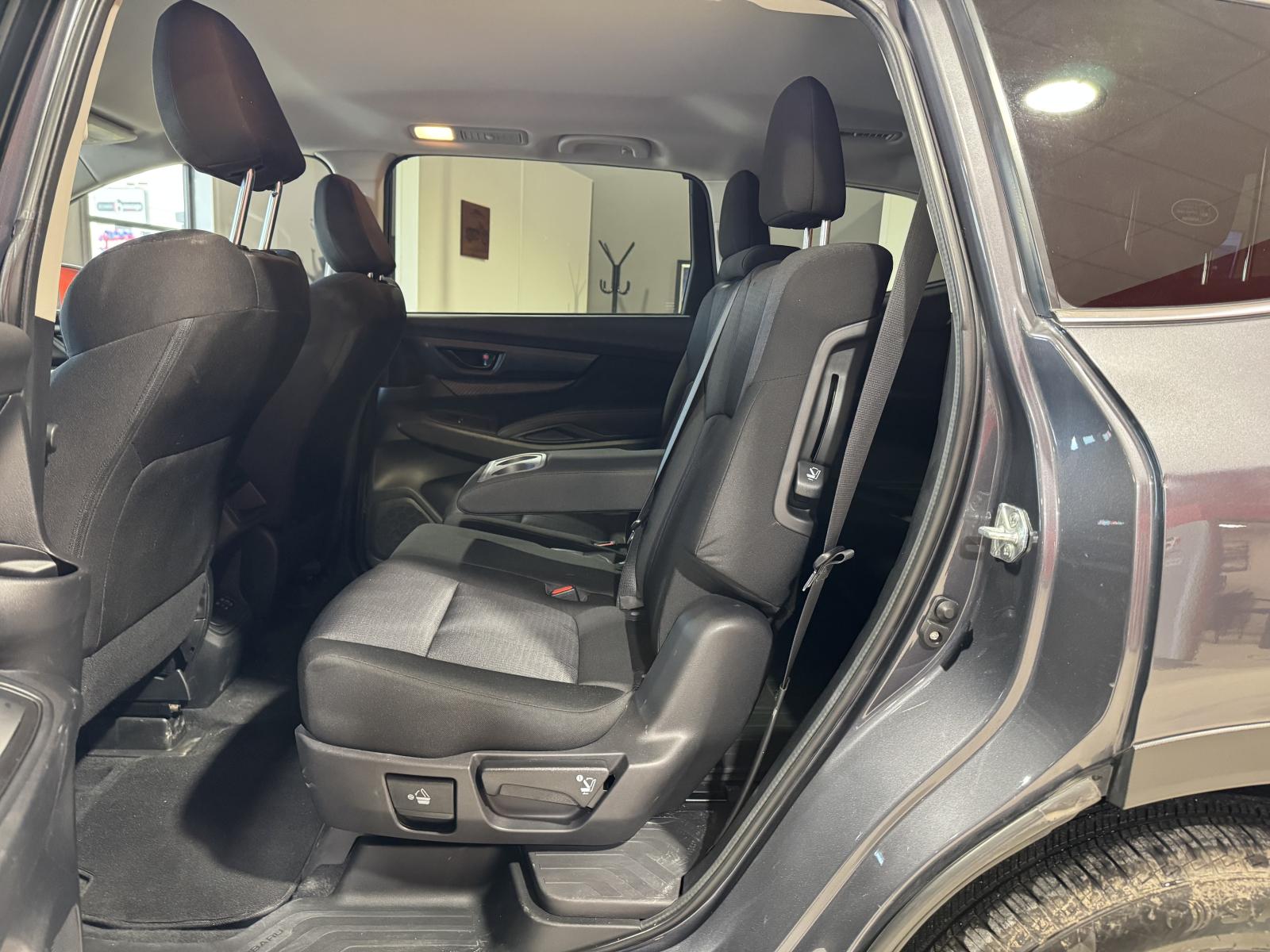 Image 13 Subaru Ascent Convenience 2023