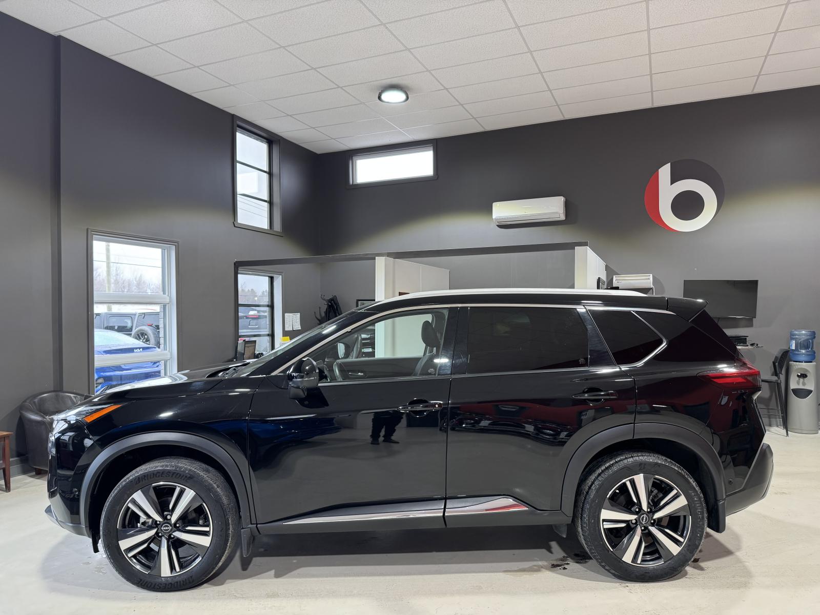 Image 3 Nissan Rogue SL 2023