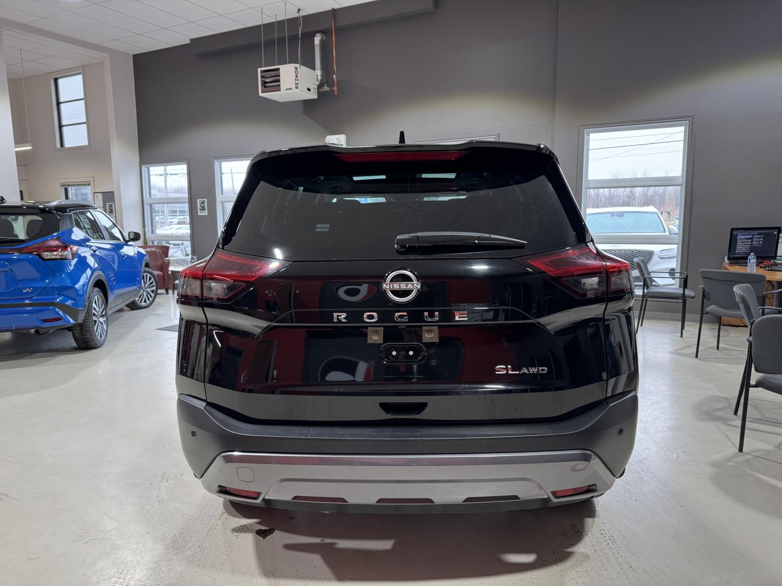 Image 5 Nissan Rogue SL 2023