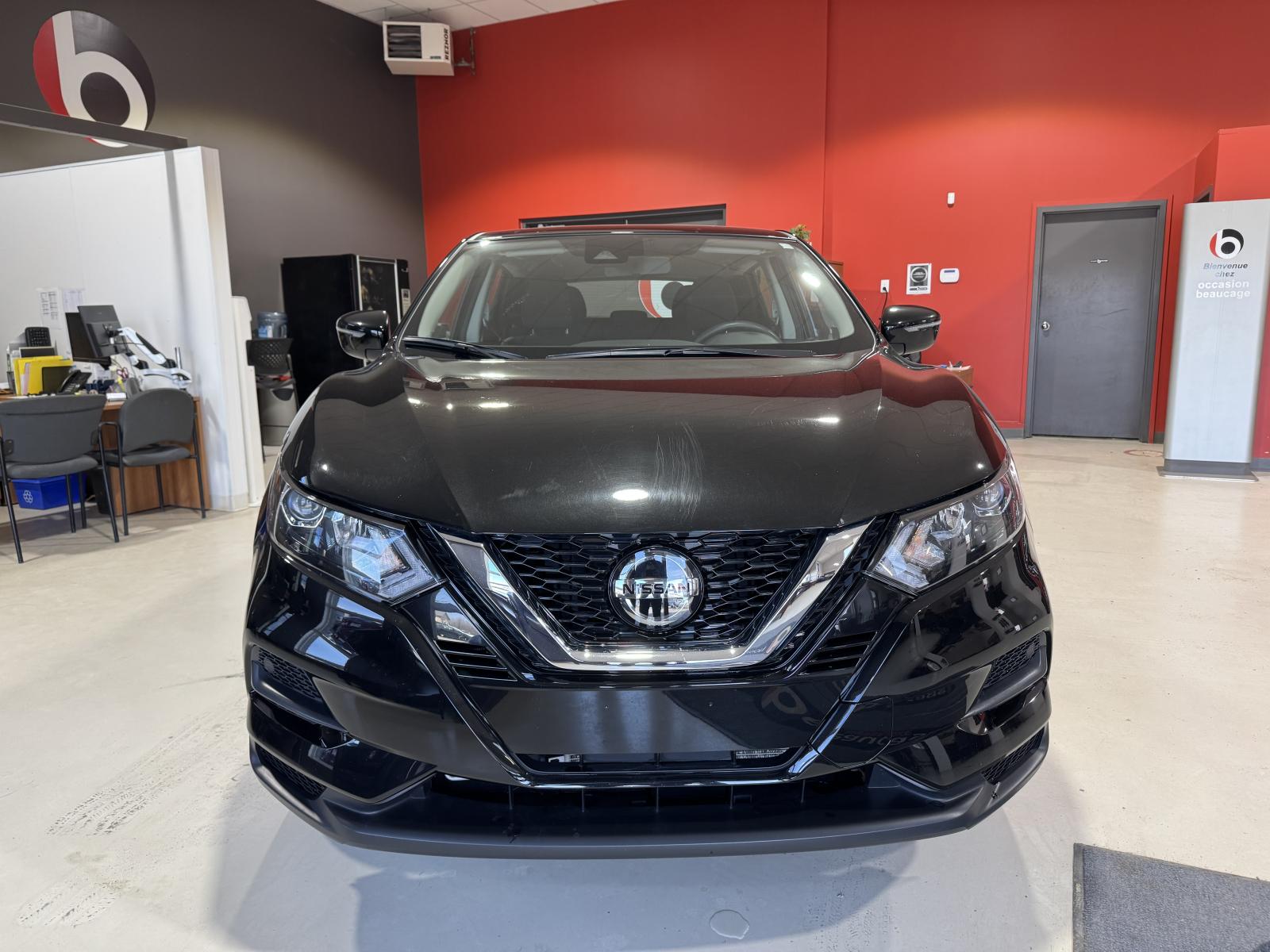 Image 12 Nissan Qashqai S 2023