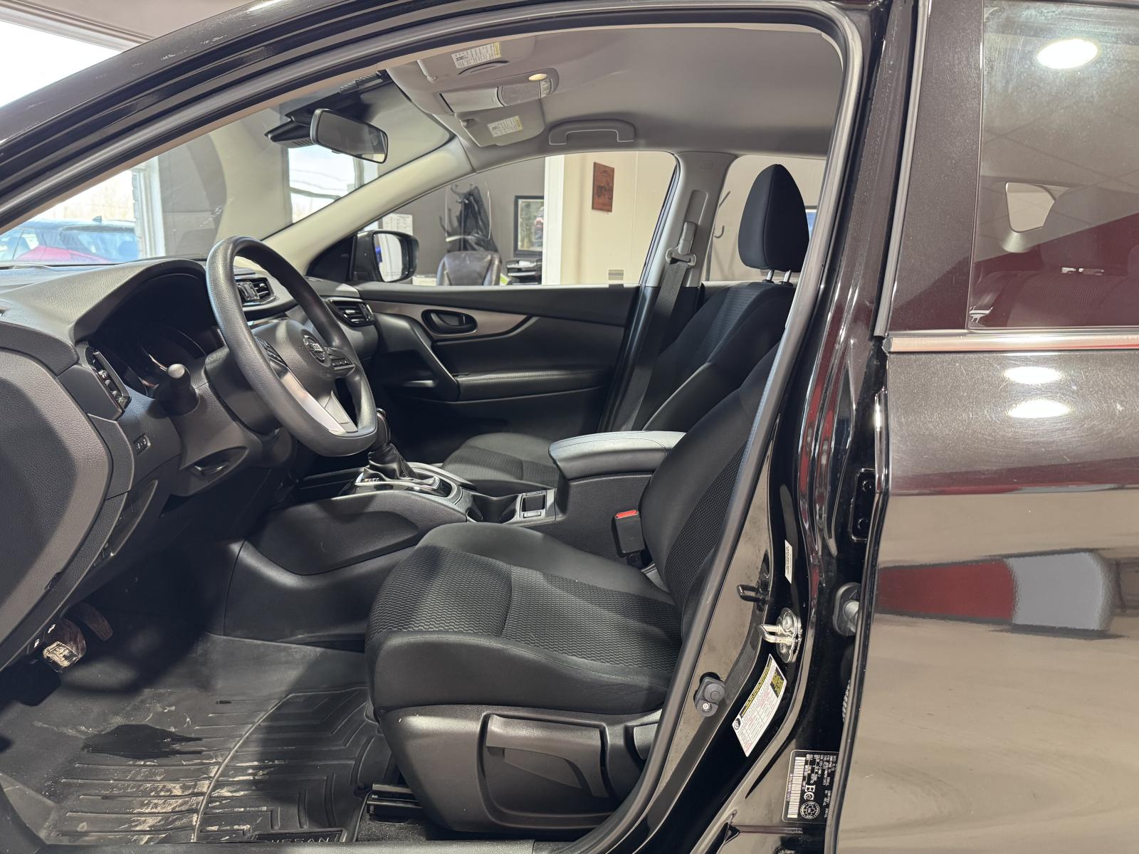 Image 14 Nissan Qashqai S 2023