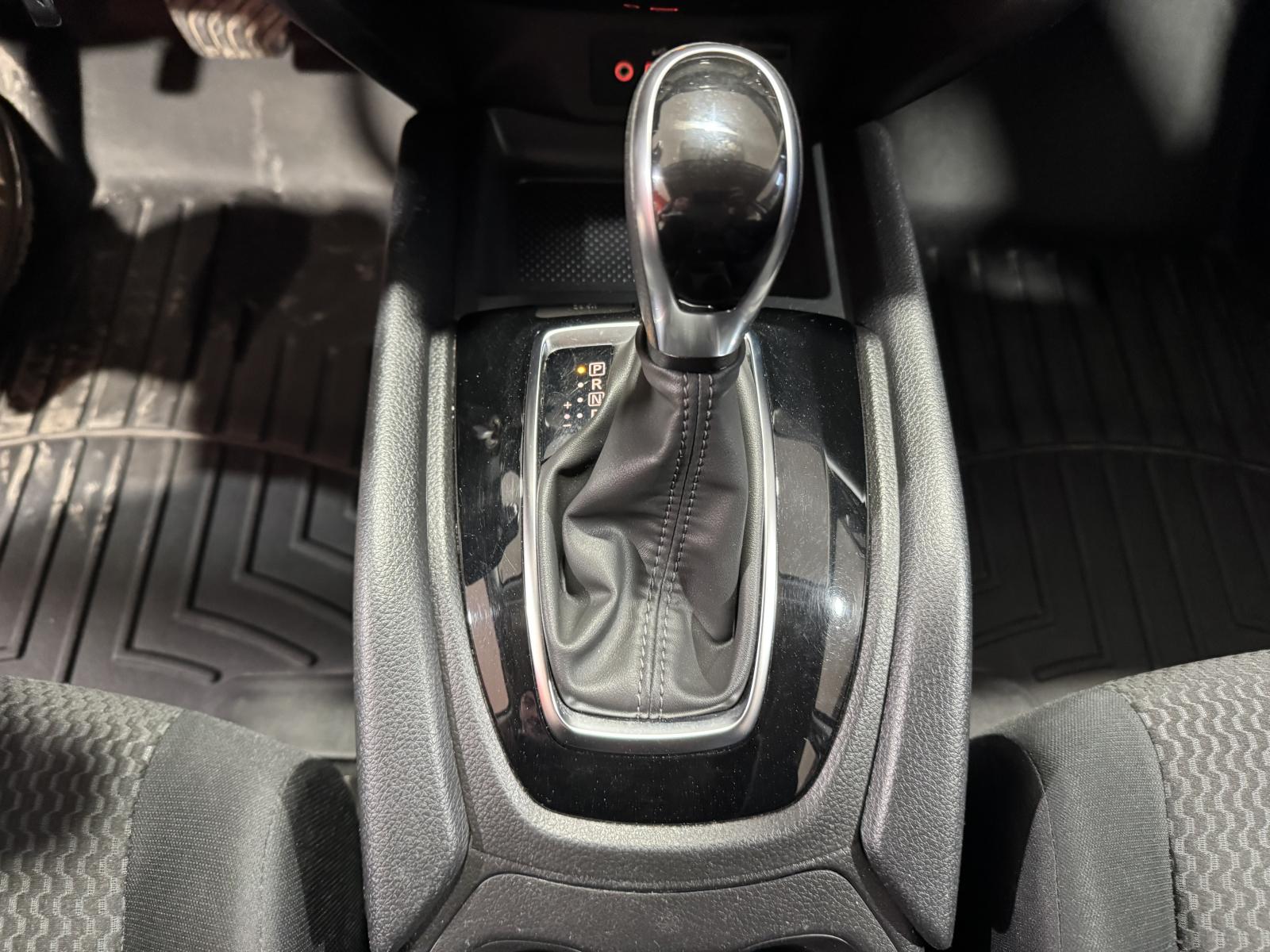 Image 26 Nissan Qashqai S 2023