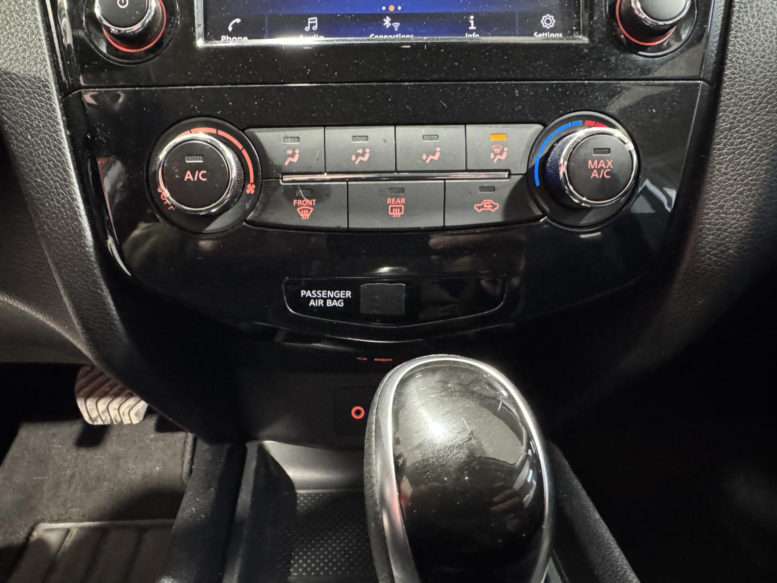 Image 25 Nissan Qashqai S 2023