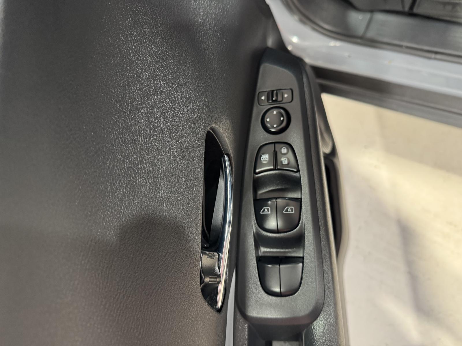 Image 14 Nissan Kicks SR 2024