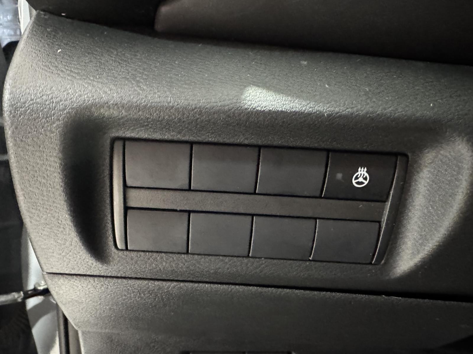 Image 16 Nissan Kicks SR 2024