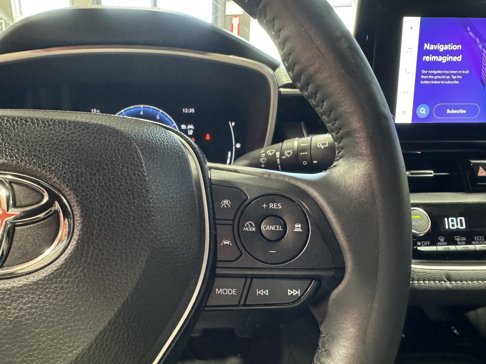 Image 20 Toyota Corolla XSE 2023