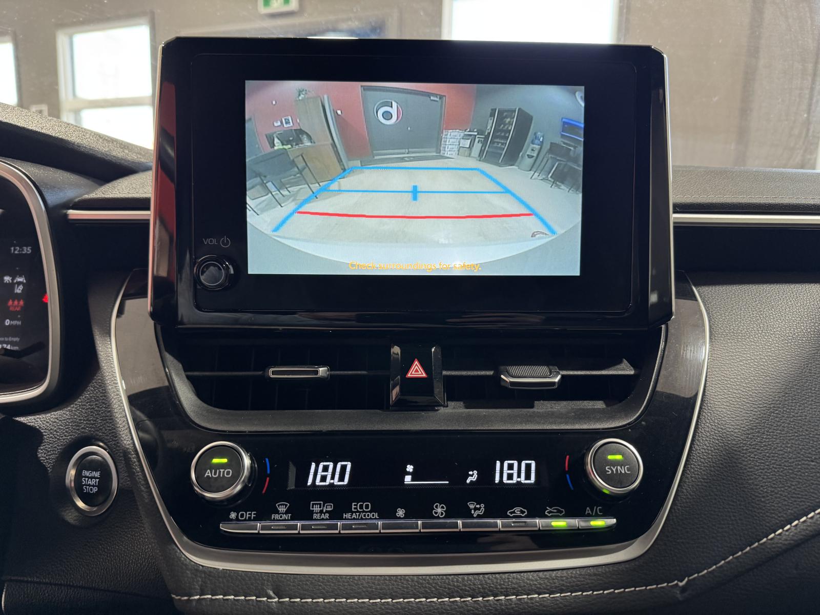 Image 24 Toyota Corolla XSE 2023