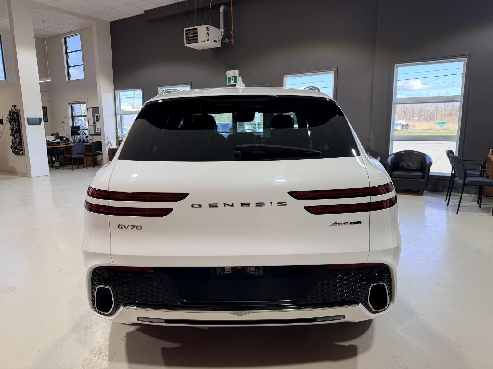 Genesis GV70 2022 — photo 5