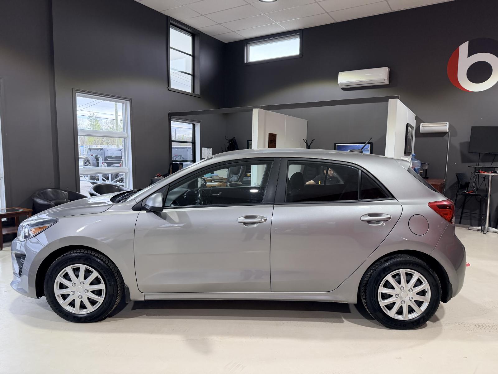 Kia Rio LX+ 2023 — photo 3
