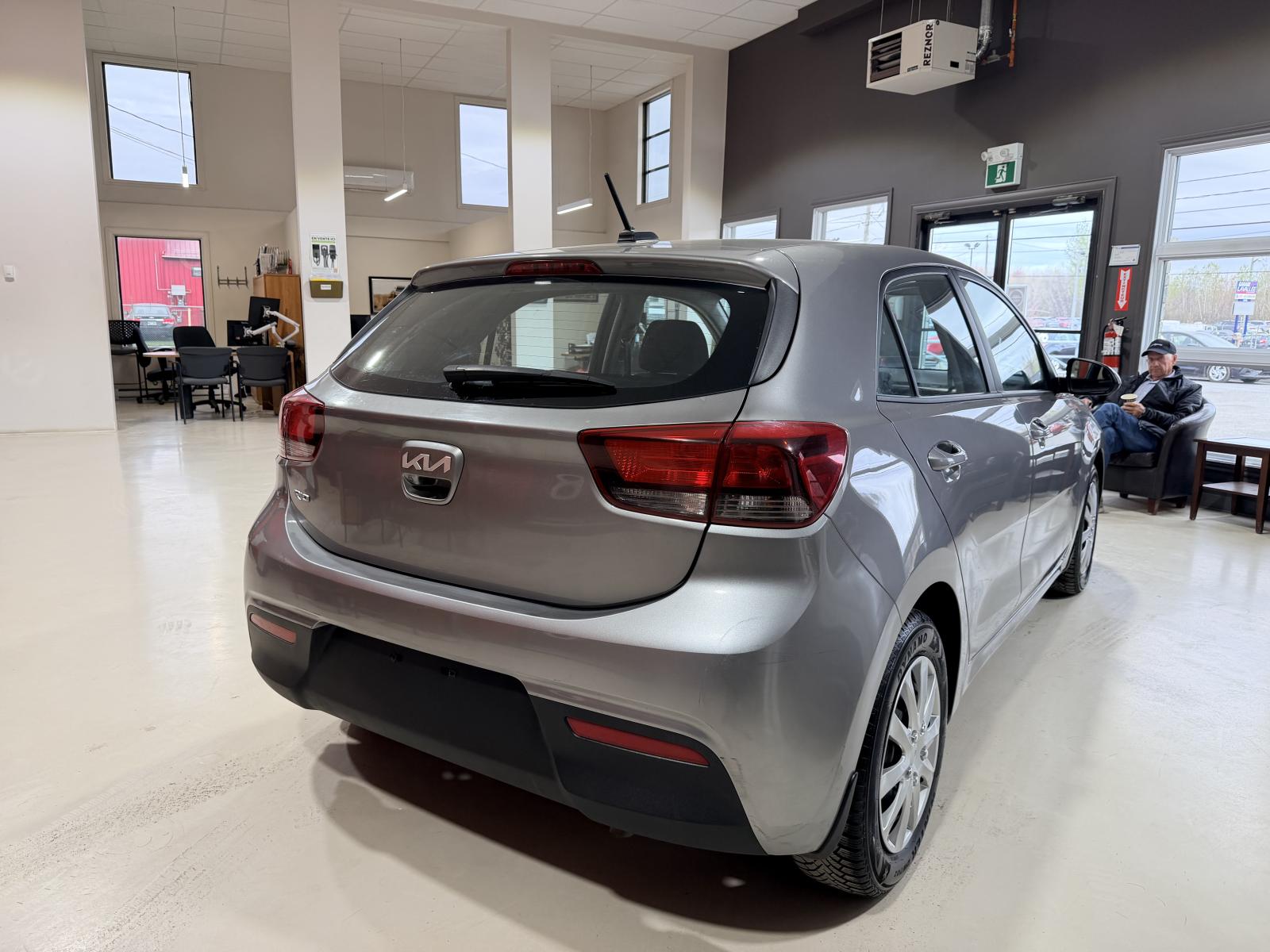 Kia Rio LX+ 2023 — photo 8