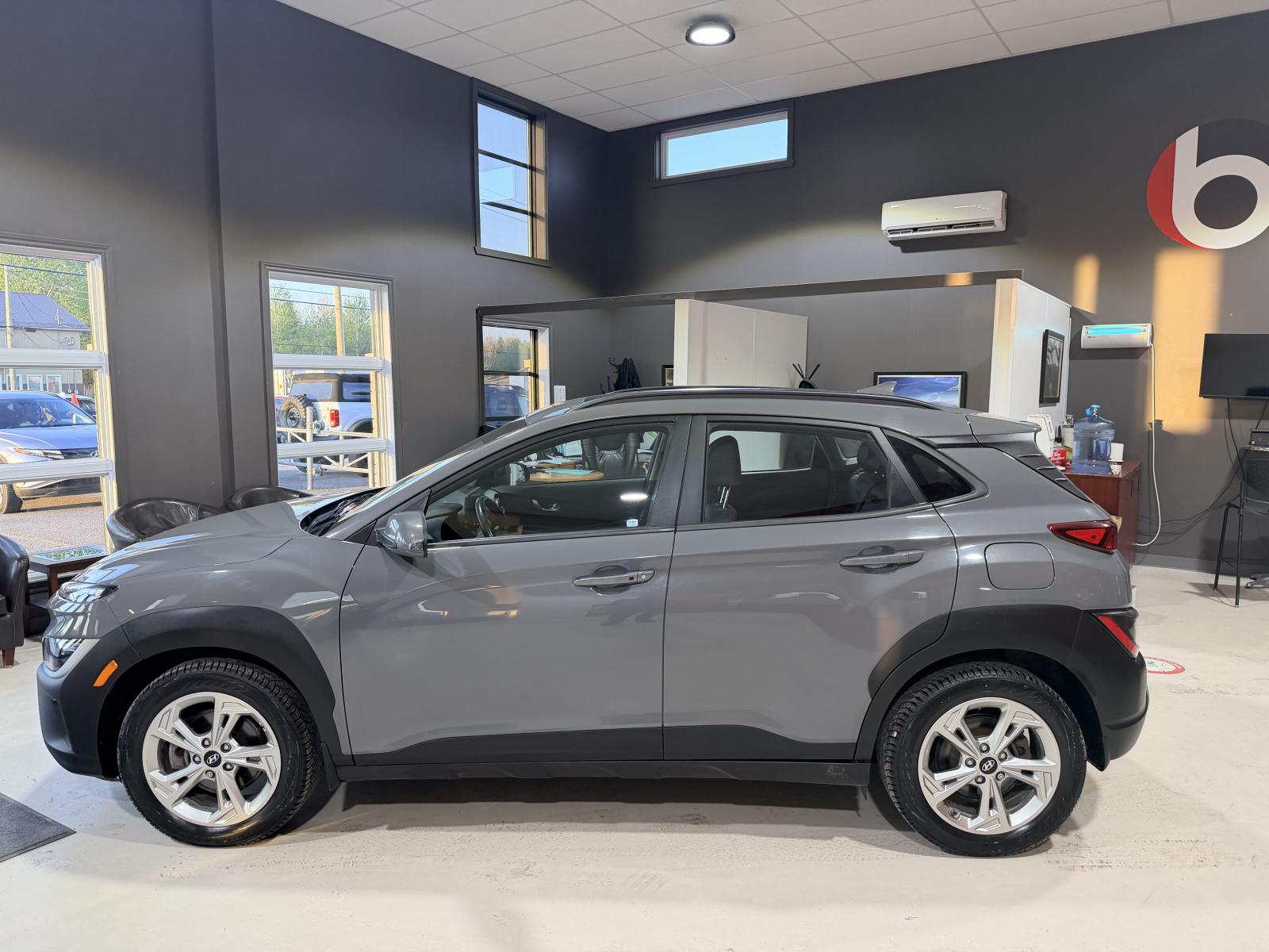 Hyundai Kona 2022 — photo 3