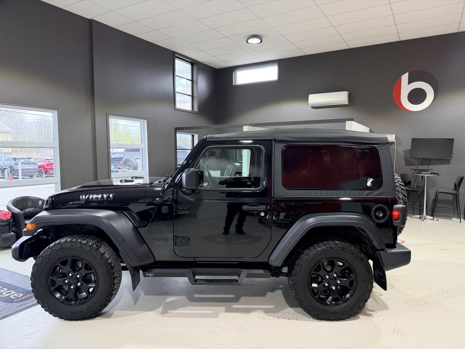 Jeep Wrangler Willy`s Edition 2021 — photo 3