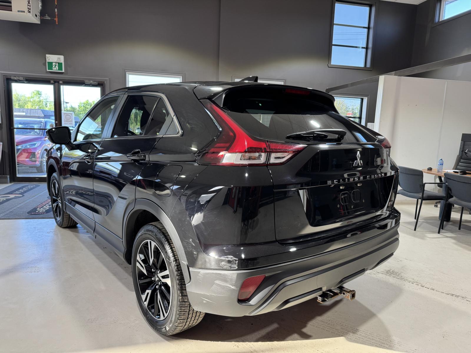 Mitsubishi Eclipse Cross ES 2023 — photo 4