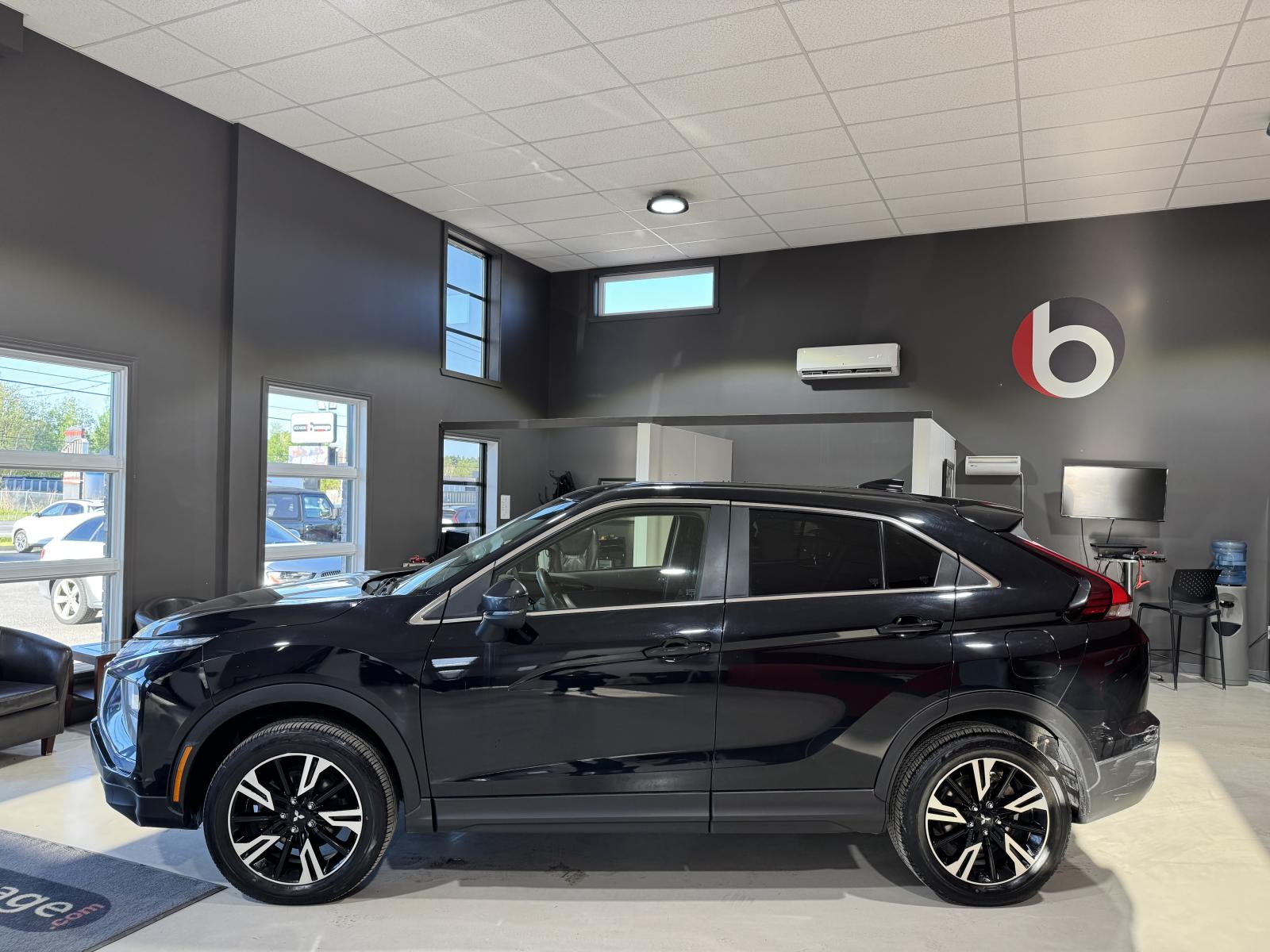 Mitsubishi Eclipse Cross ES 2023 — photo 3
