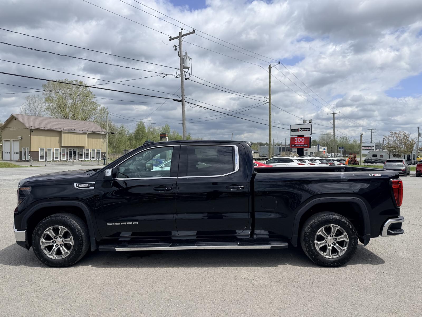 GMC Sierra 1500 SLE 2022 — photo 3