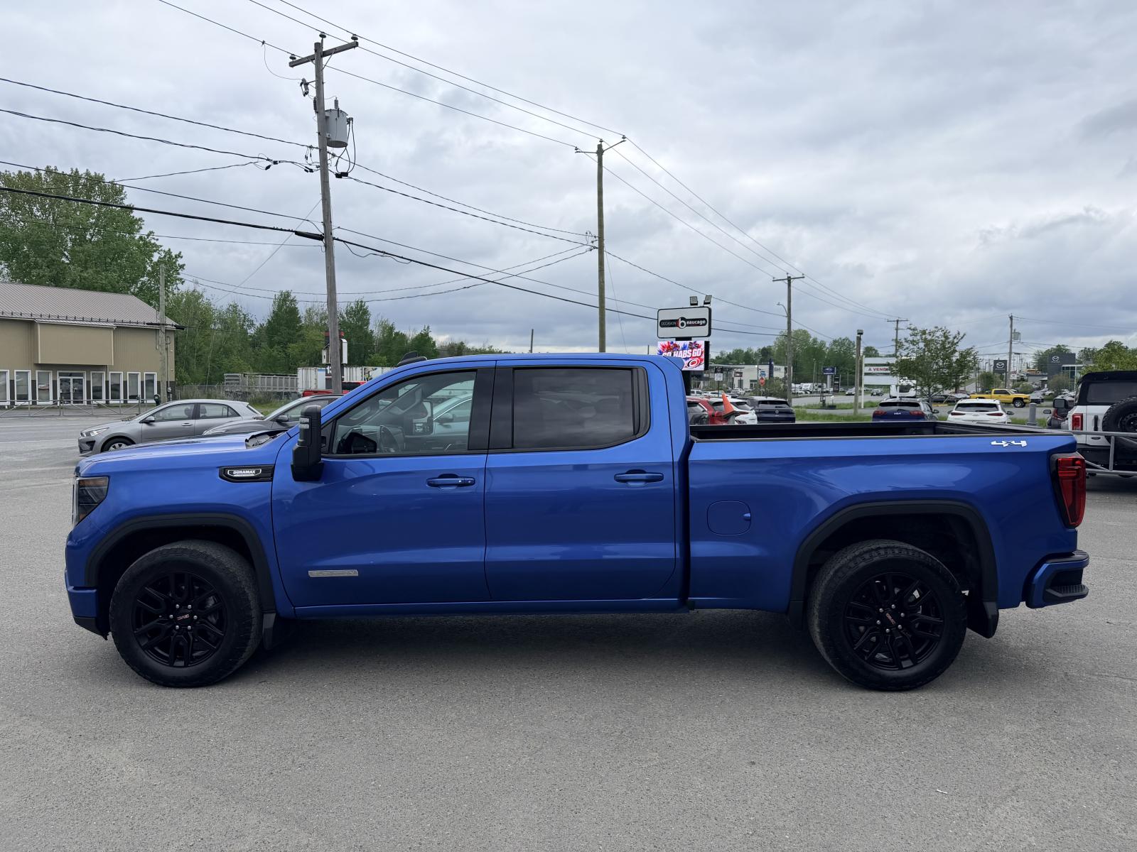 GMC Sierra 1500 Elevation 2023 — photo 3