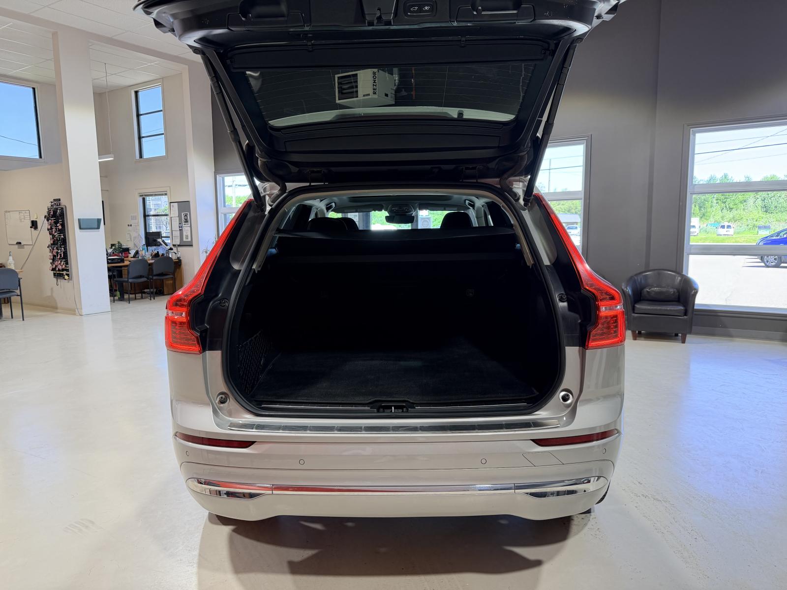 Volvo XC60 Inscrptn Expr Rchrg 2022 — photo 5