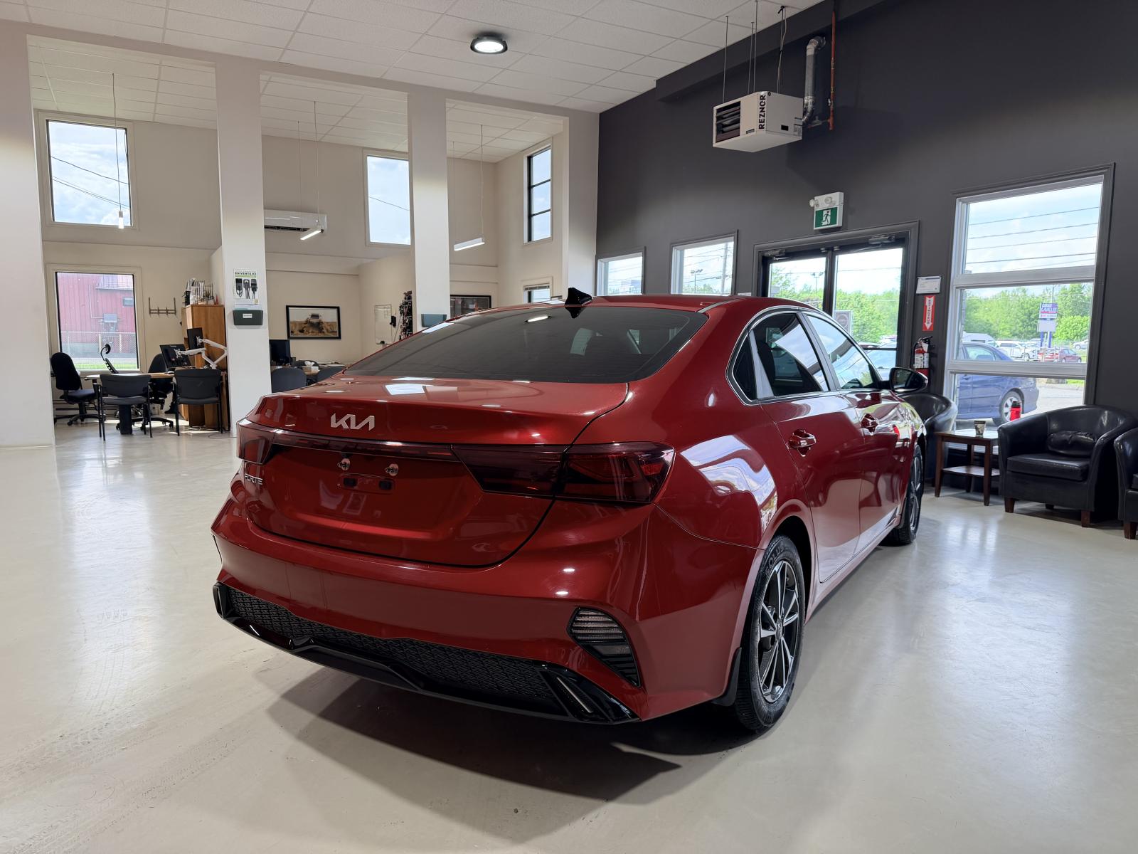 Kia Forte EX 2023 — photo 7