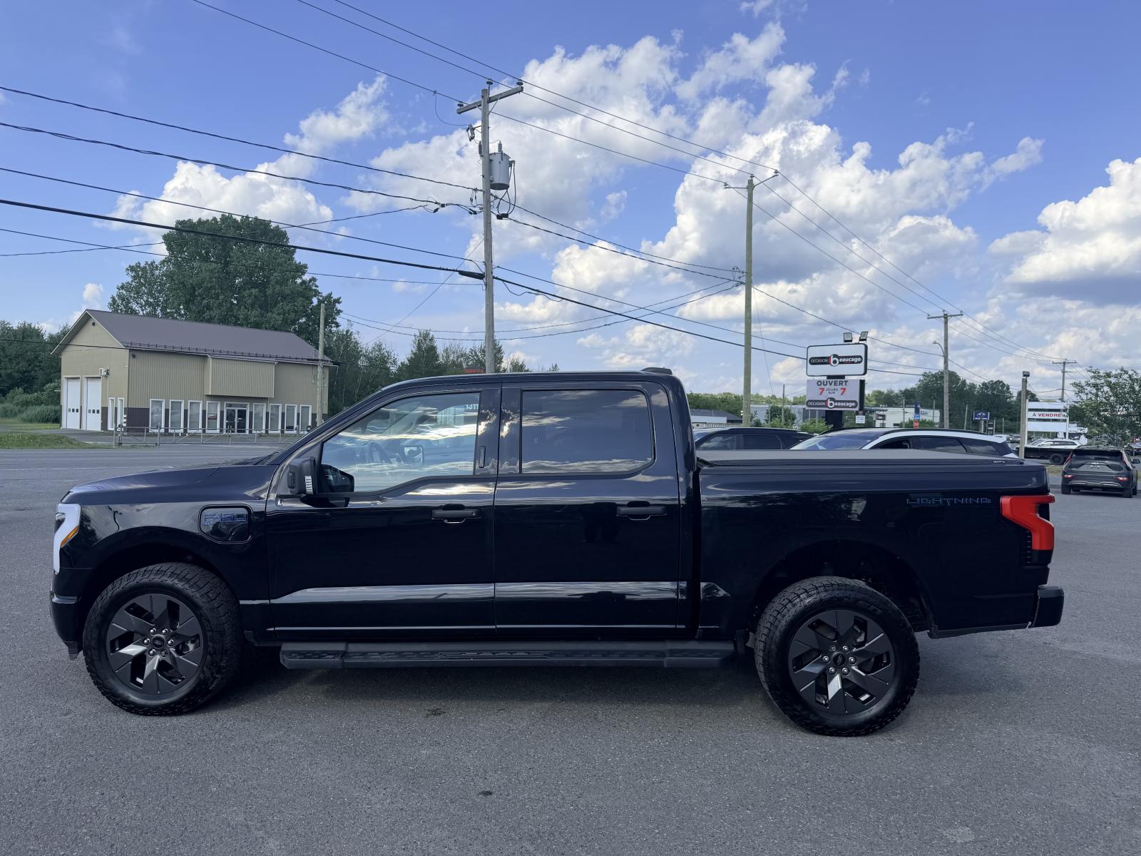 Ford F150 Lightning XLT 2024 — photo 3