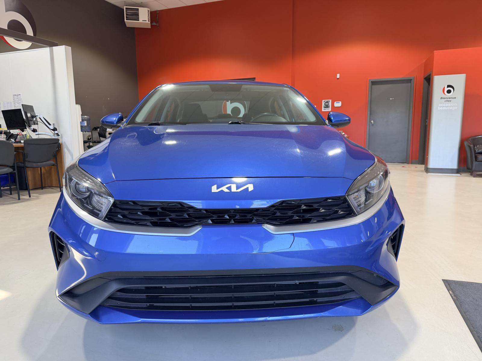 Kia Forte LX 2023 — photo 8