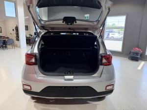 Thumbnail 7 Hyundai Venue Essential 2024