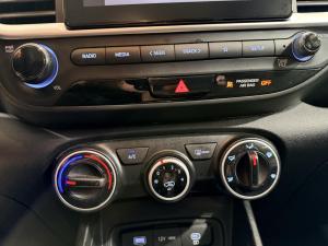 Thumbnail 25 Hyundai Venue Essential 2024