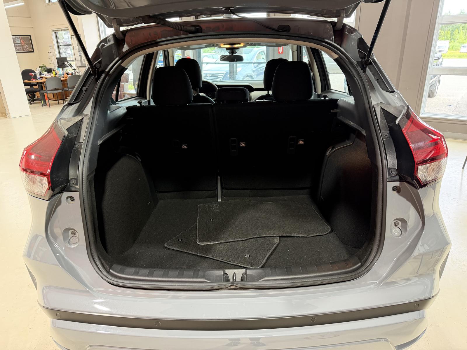 Nissan Kicks SV 2024 — photo 7
