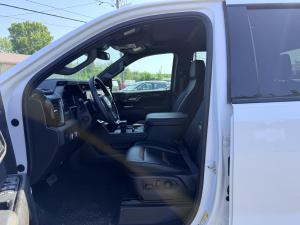 Miniature 16 GMC Sierra 1500 AT4 2024