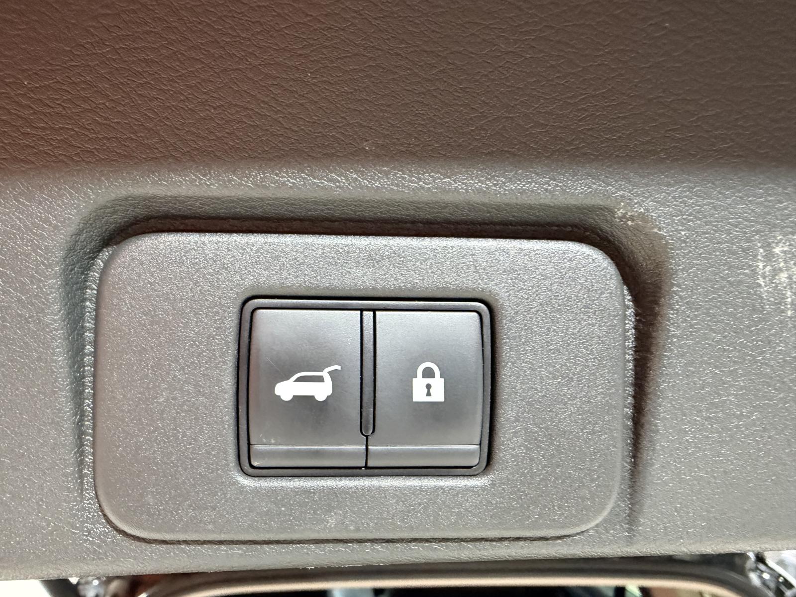 Nissan Rogue SV Moonroof 2025 — photo 8