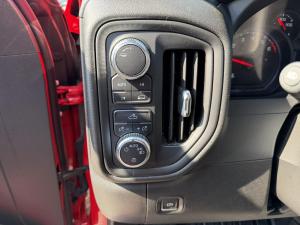 Thumbnail 17 GMC Sierra 1500 Pro 2024