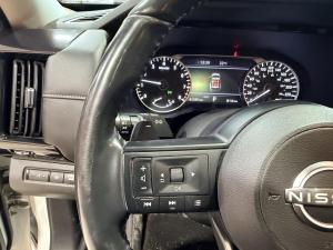 Miniature 21 Nissan Pathfinder SV 2024