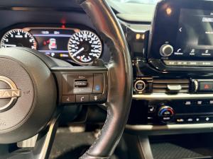 Miniature 22 Nissan Pathfinder SV 2024