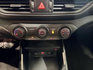 Miniature 24 Kia Forte EX 2022