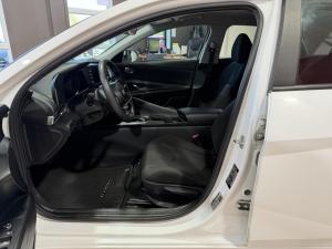 Thumbnail 12 Hyundai Elantra Elantra 2023