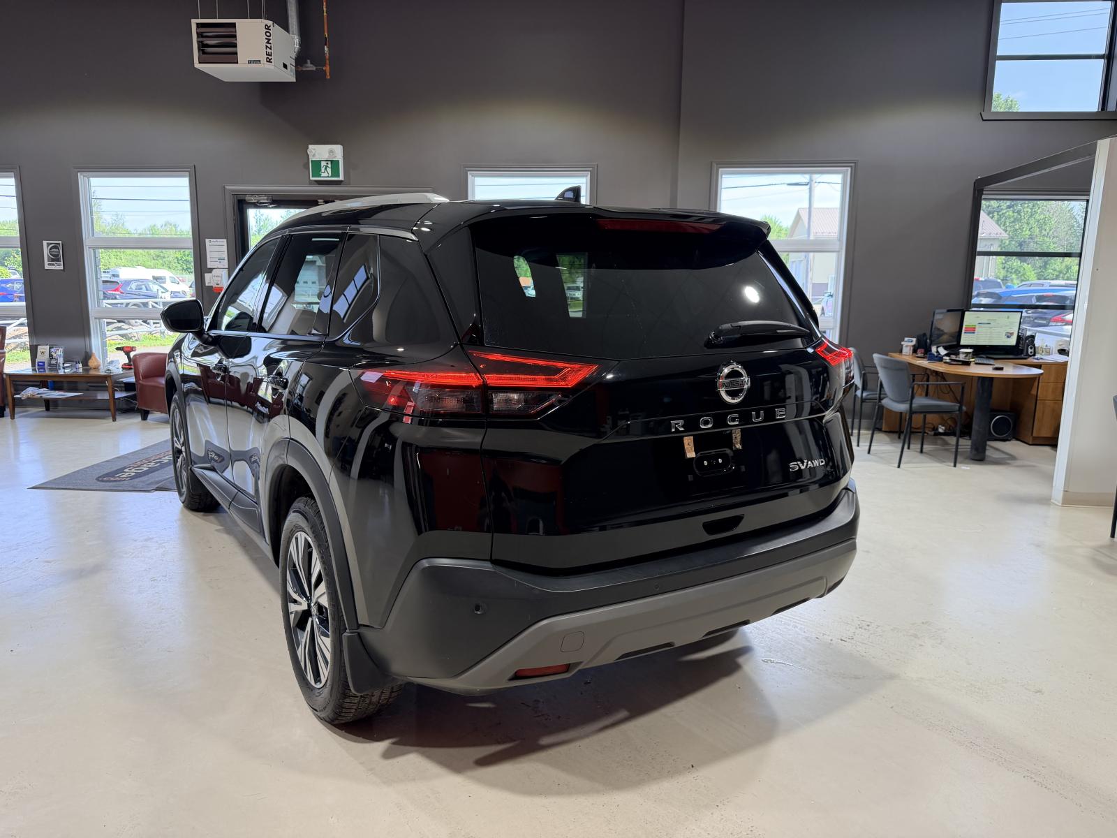 Nissan Rogue SV 2021 — photo 4