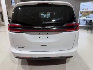 Miniature 5 Chrysler Pacifica Touring L 2024
