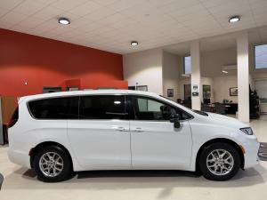 Miniature 10 Chrysler Pacifica Touring L 2024