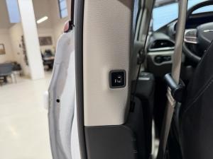 Miniature 16 Chrysler Pacifica Touring L 2024