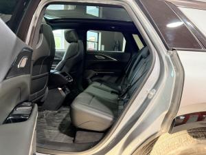 Miniature 14 Cadillac Lyriq Sport 2 2024