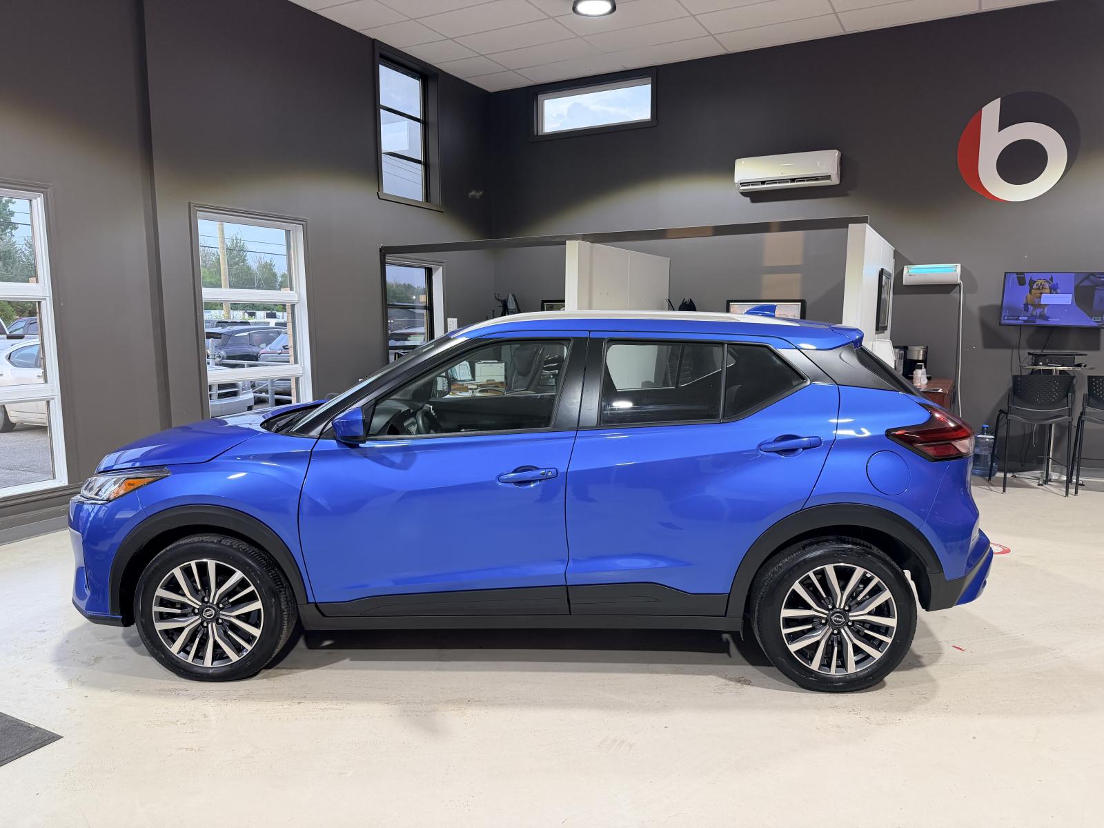 Nissan Kicks Play SV 2025 — photo 3