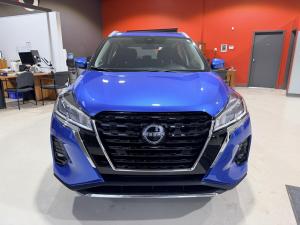 Miniature 13 Nissan Kicks Play SV 2025
