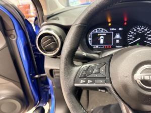 Miniature 20 Nissan Kicks Play SV 2025