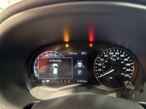 Miniature 19 Nissan Kicks Play SV 2025