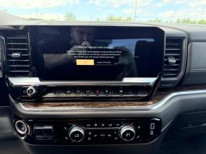 Miniature 23 GMC Sierra 1500 Elevation 2024