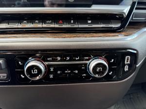 Miniature 27 GMC Sierra 1500 Elevation 2024