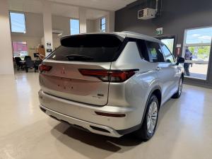 Miniature 9 Mitsubishi Outlander PHEV 2024
