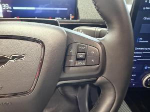 Miniature 24 Ford Mustang MACH-E Premium 2025