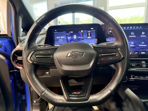 Miniature 19 Chevrolet Equinox EV 2RS 2024