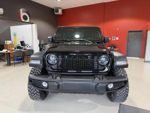 Miniature 12 Jeep Wrangler Willys 2025
